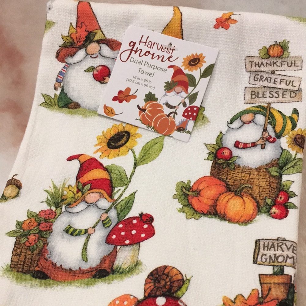 Fall Autumn Harvest Garden Gnome Kitchen Towel NWT 16x26” Cotton Kay Dee